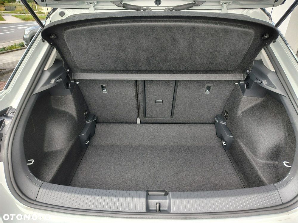 Volkswagen T-Roc 1.5 TSI Life Plus DSG - 11