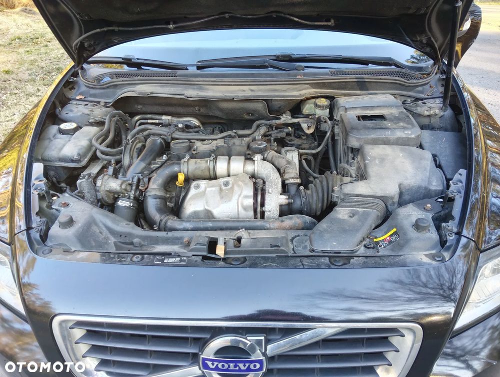 Volvo V50 D2 - 10