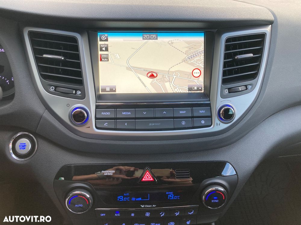 Hyundai Tucson 2.0 CRDI 4WD Premium - 29