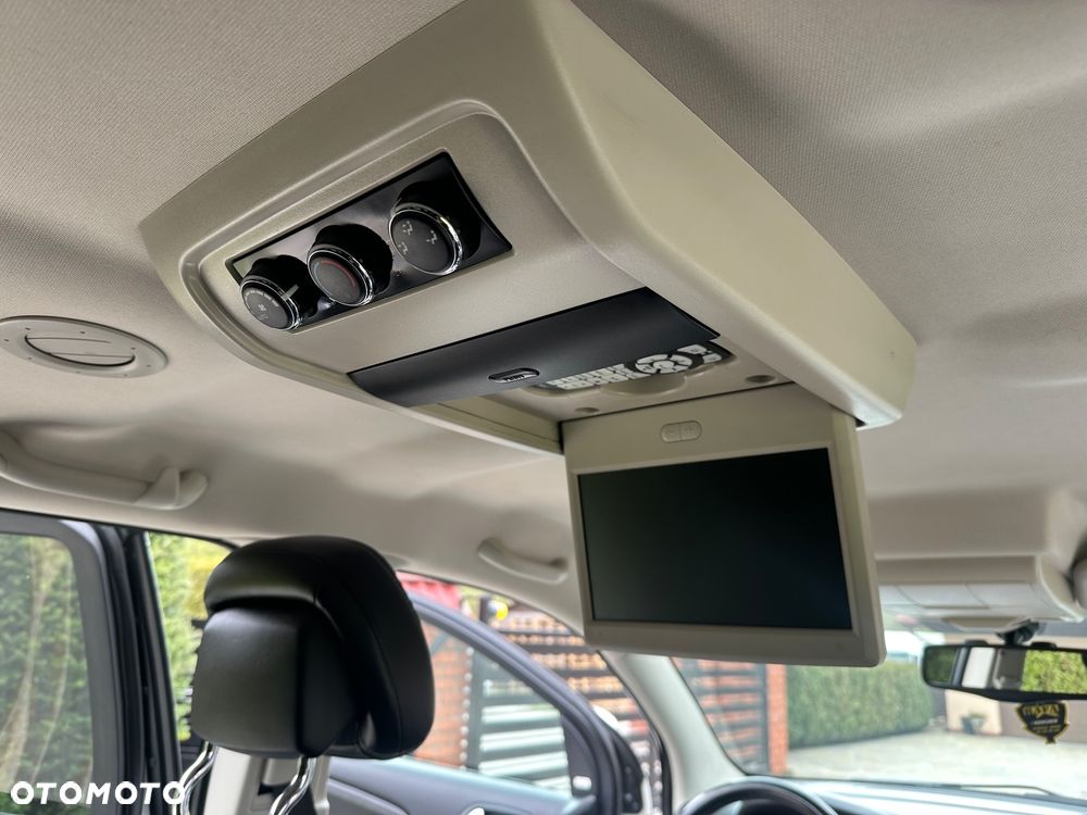 Fiat Freemont 2.0 Multijet 16V DPF Automatik Allrad Lounge - 16