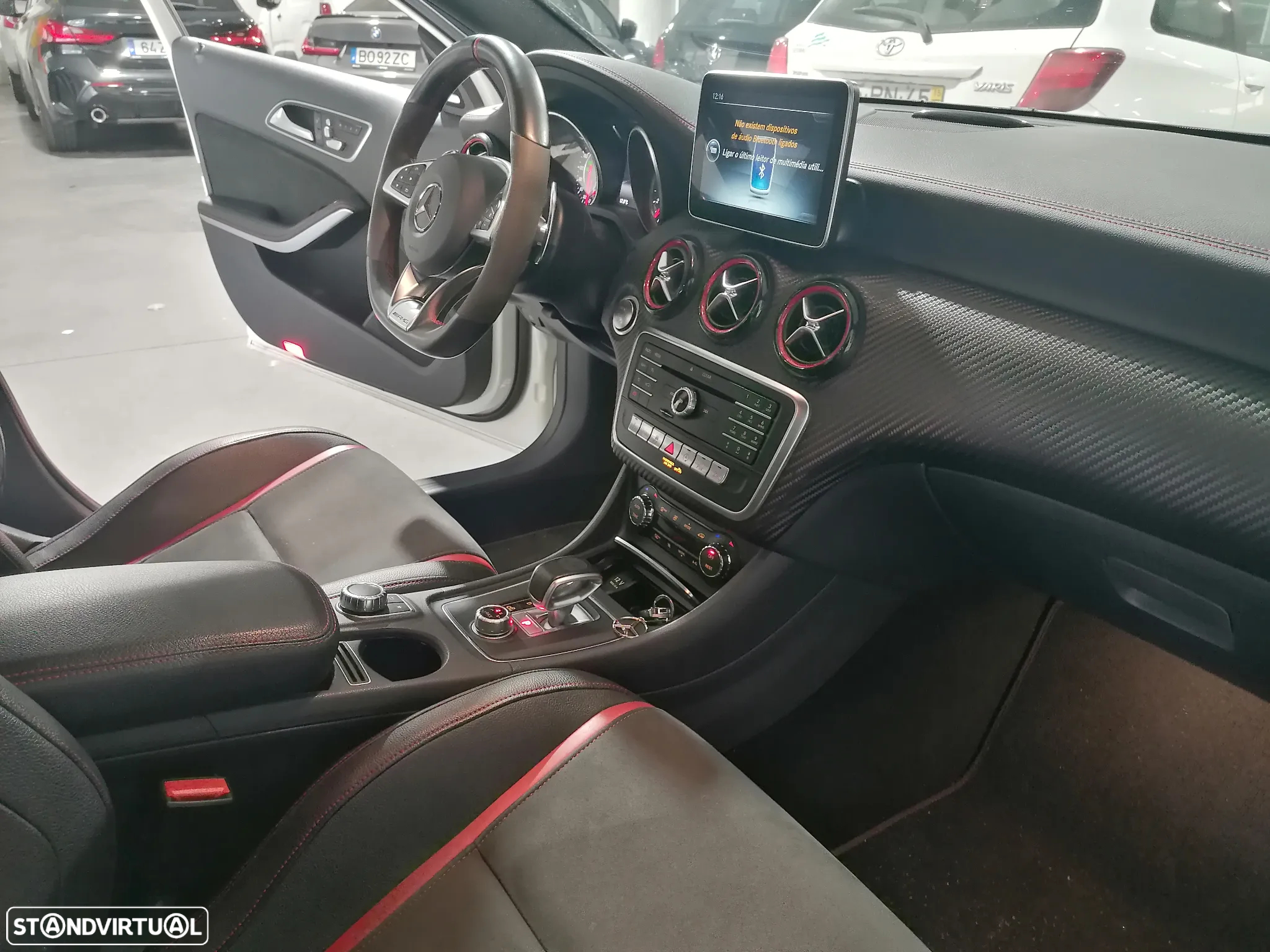 Mercedes-Benz A 45 AMG 4-Matic - 18