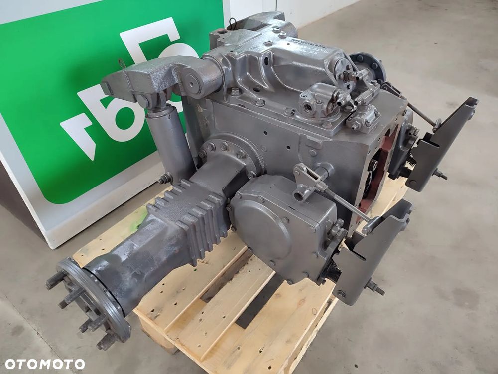 Most tylny kompletny 7700098349 CLAAS CELTIS 456 RX - 7