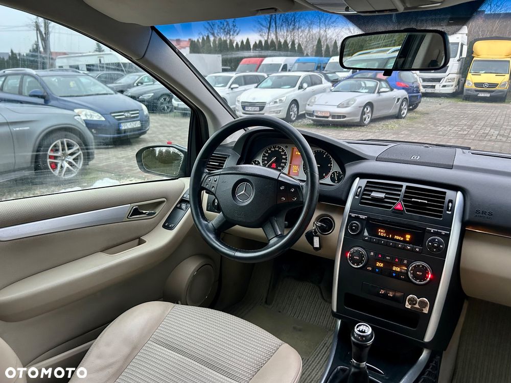 Mercedes-Benz Klasa B 180 CDI - 9