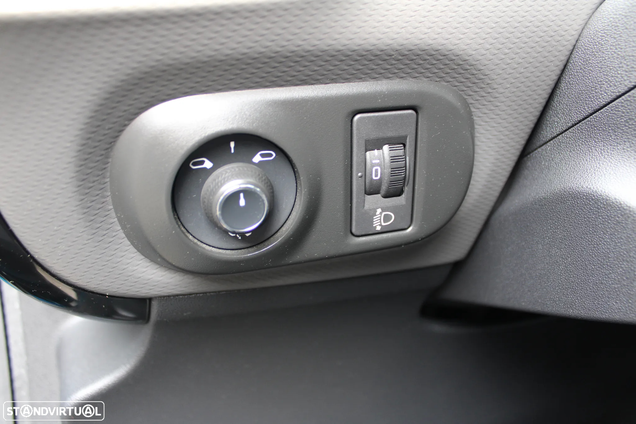 Citroën C4 Cactus 1.5 BlueHDi Shine - 16