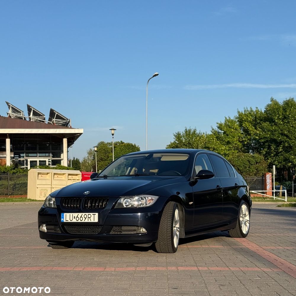 BMW Seria 3 325xi - 1