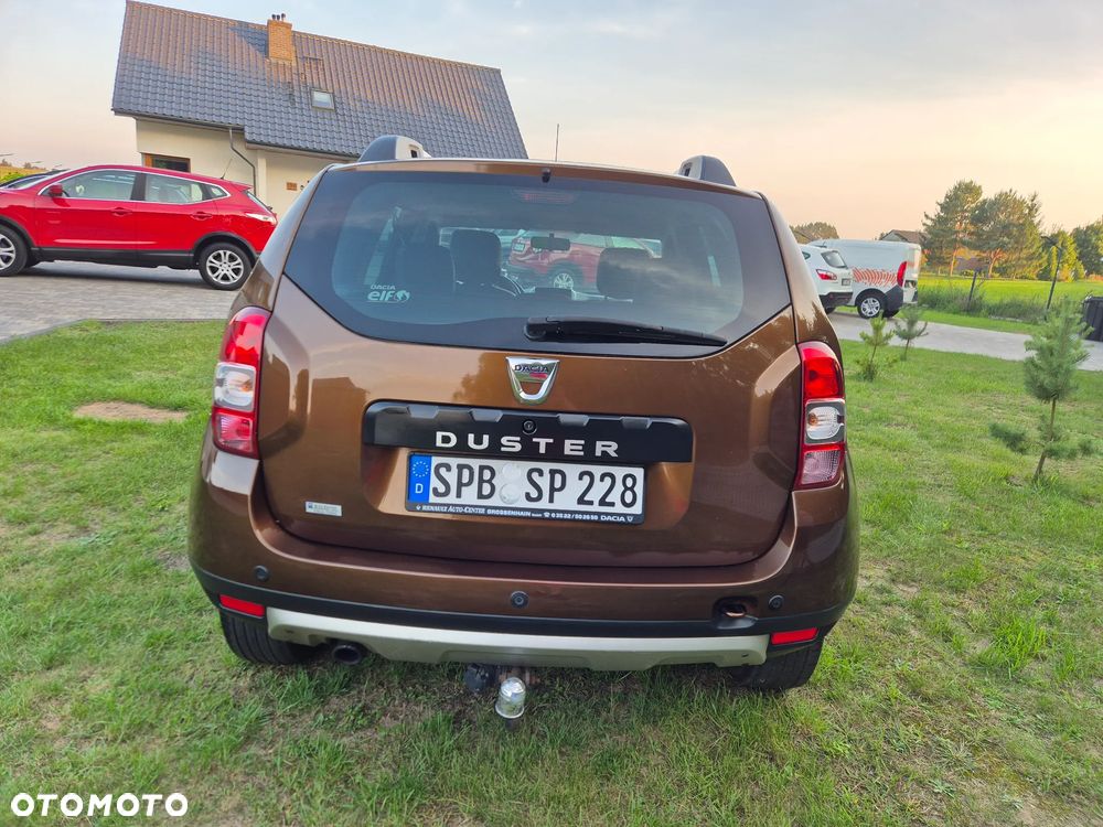 Dacia Duster TCe 125 4x2 Celebration - 9