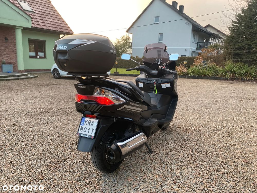 Suzuki Burgman - 5
