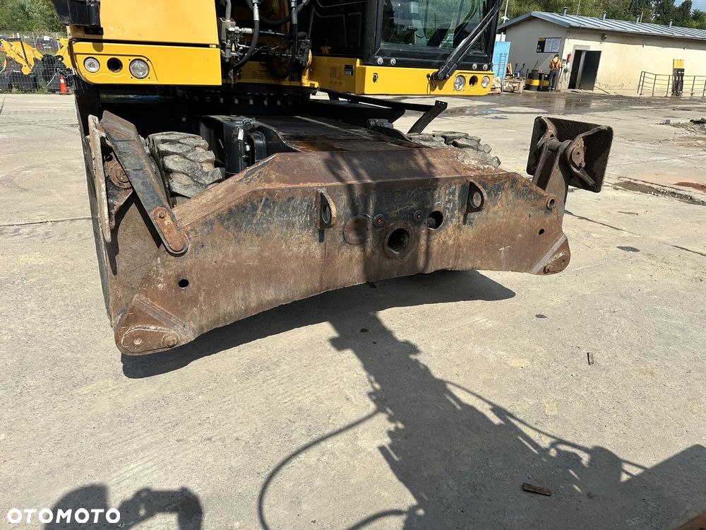 Caterpillar M318F - 24