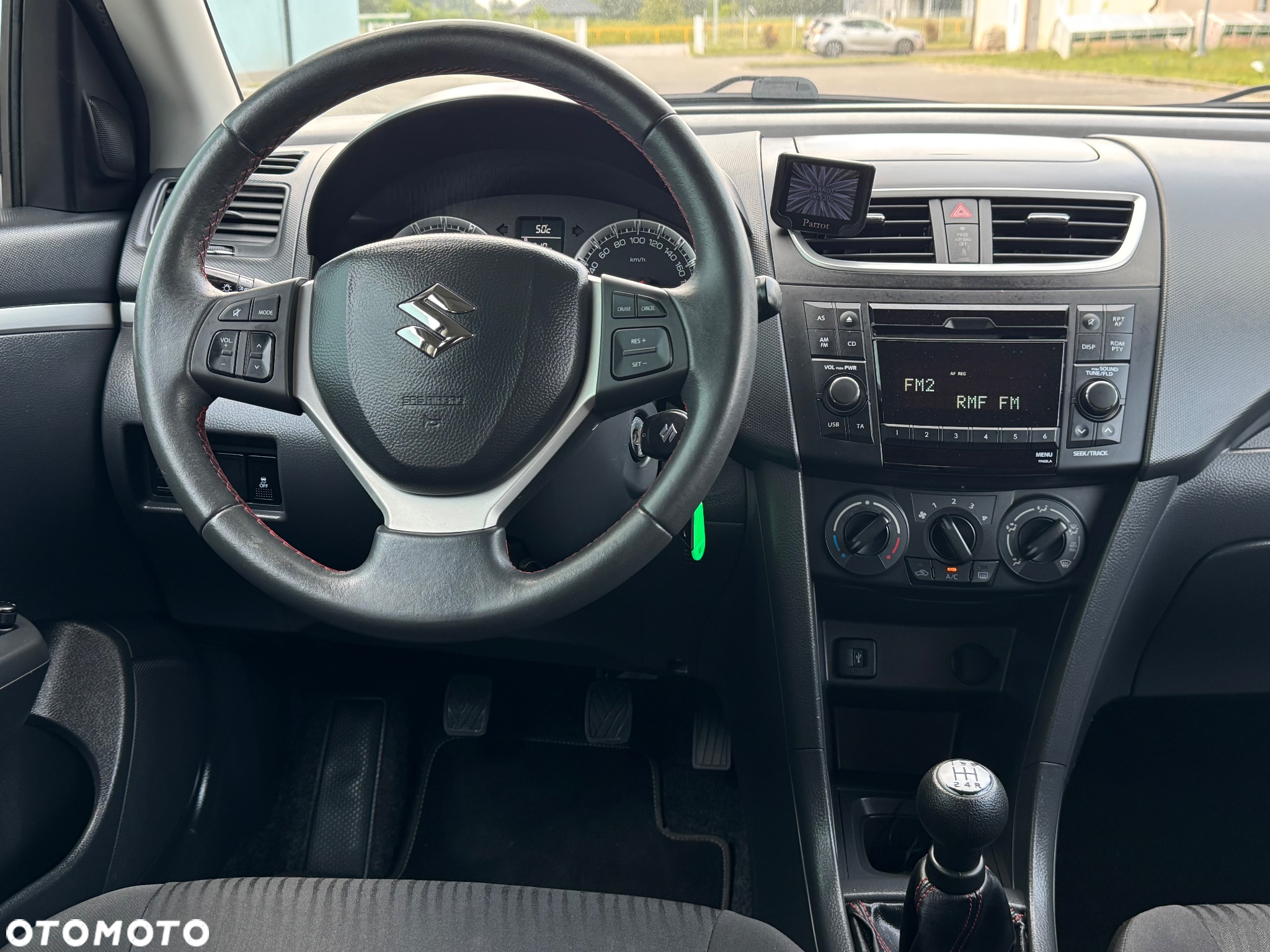 Suzuki Swift 1.2 Premium - 7