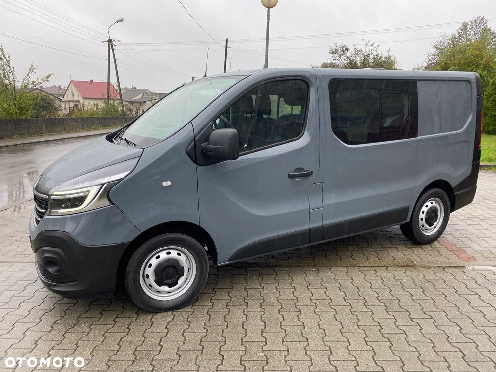 Renault Trafic 2.0 Doka 6 Osobowa Rejestracja 11.2021r Samochód Ciężarowy - 1