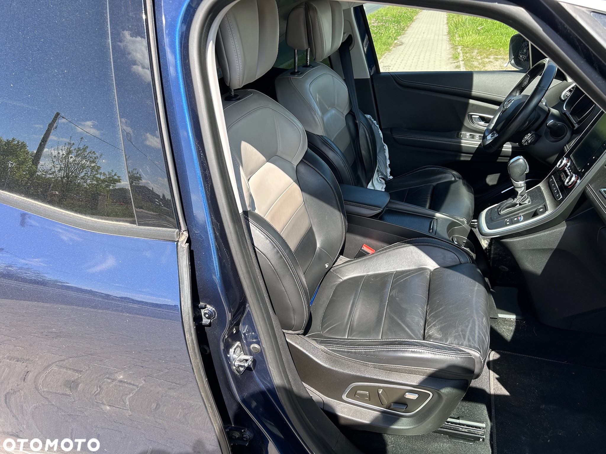 Renault Grand Scenic Gr 1.6 dCi Bose EDC - 10