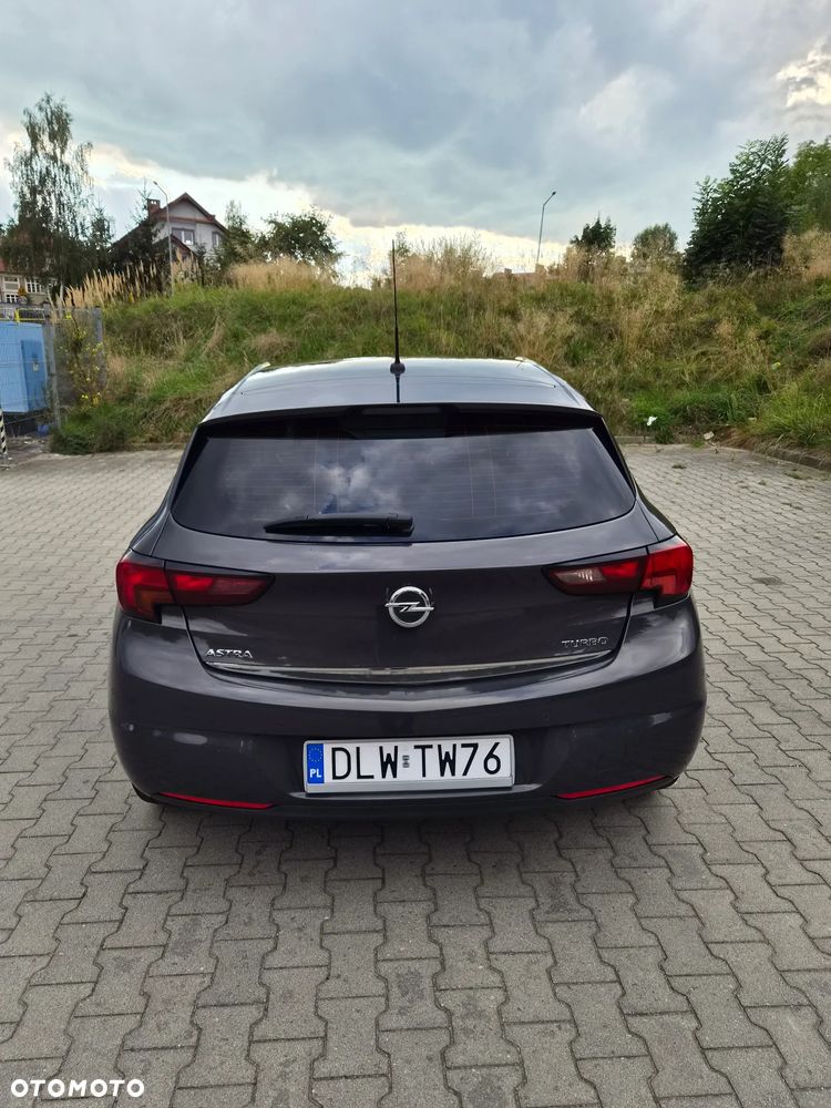 Opel Astra - 4