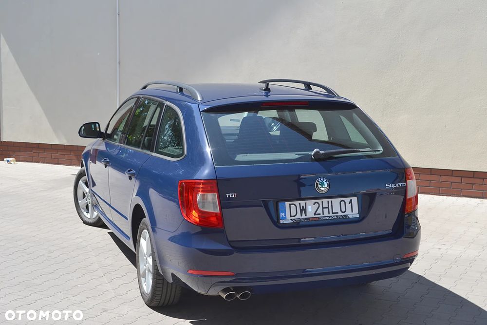 Skoda Superb 2.0 TDI Comfort - 9