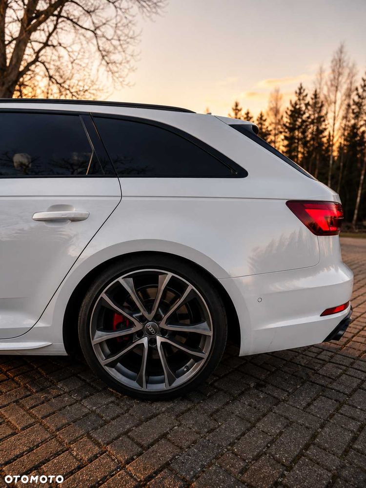 Audi S4 Avant - 2