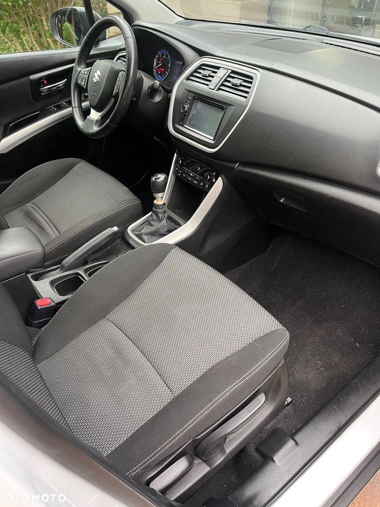 Suzuki SX4 S-Cross 1.6 DDiS 4x4 Comfort - 22