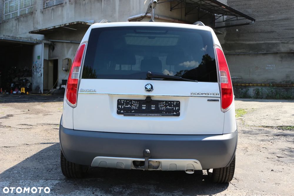 Skoda Roomster 1.6 TDI DPF Scout PLUS EDITION - 10