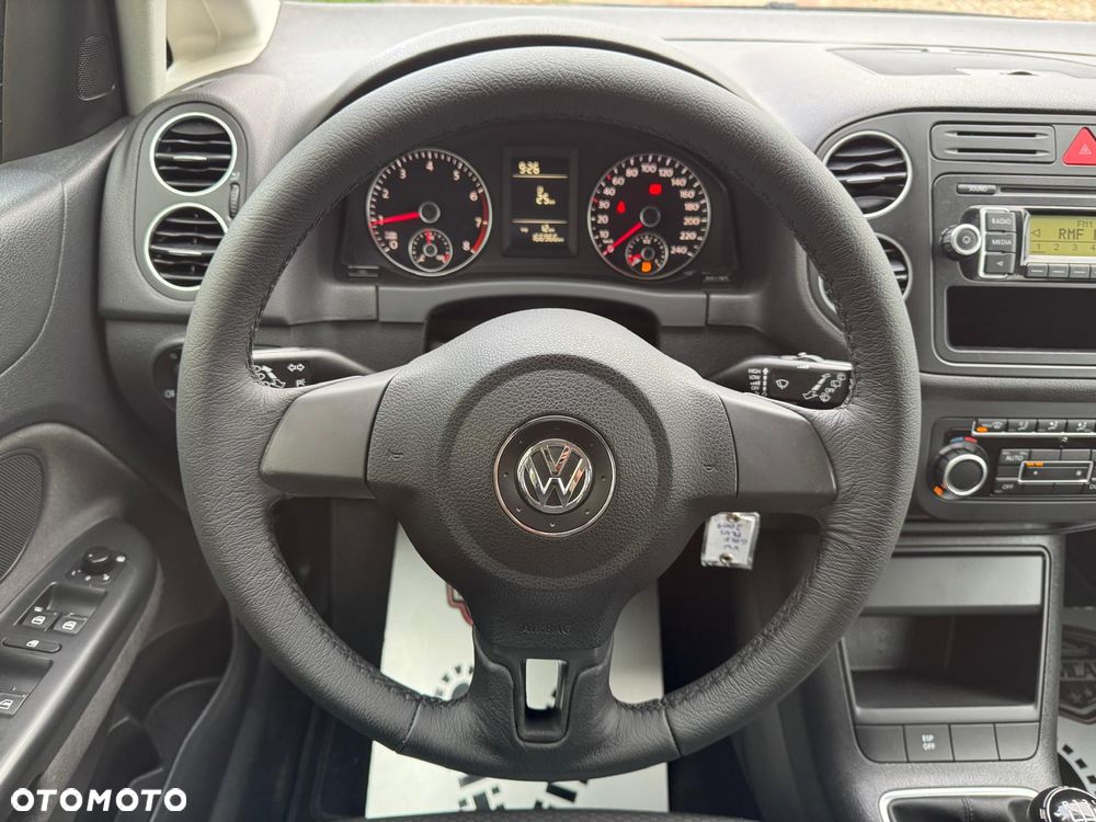 Volkswagen Golf Plus - 19