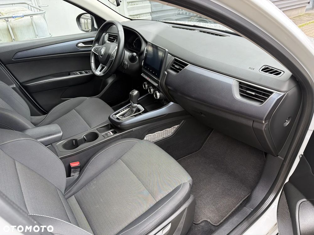 Renault Arkana 1.6 E-TECH Zen MMT - 12