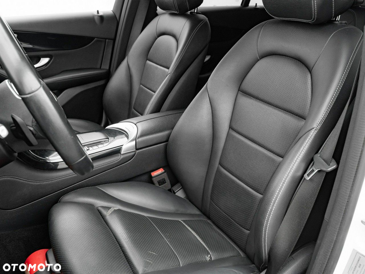 Mercedes-Benz GLC 200 d - 15