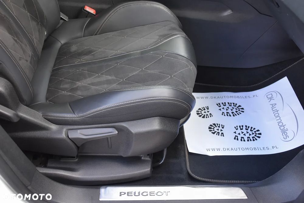 Peugeot 3008 2.0 BlueHDi GT S&S EAT8 - 28