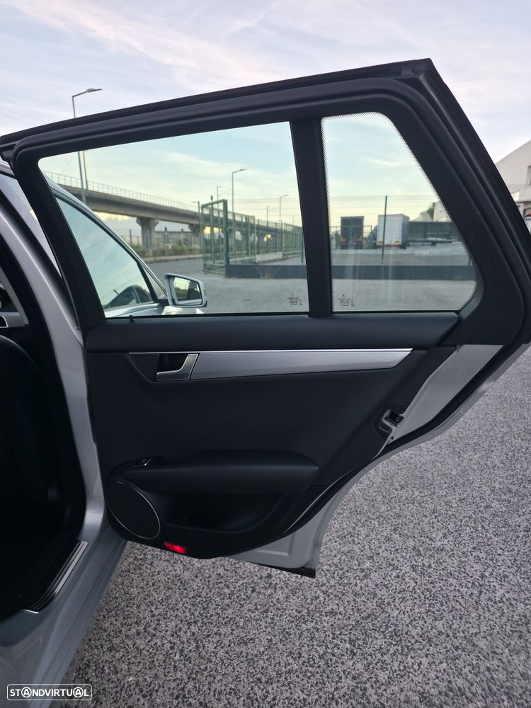 Mercedes-Benz C 220 Station CDI DPF Avantgarde - 35