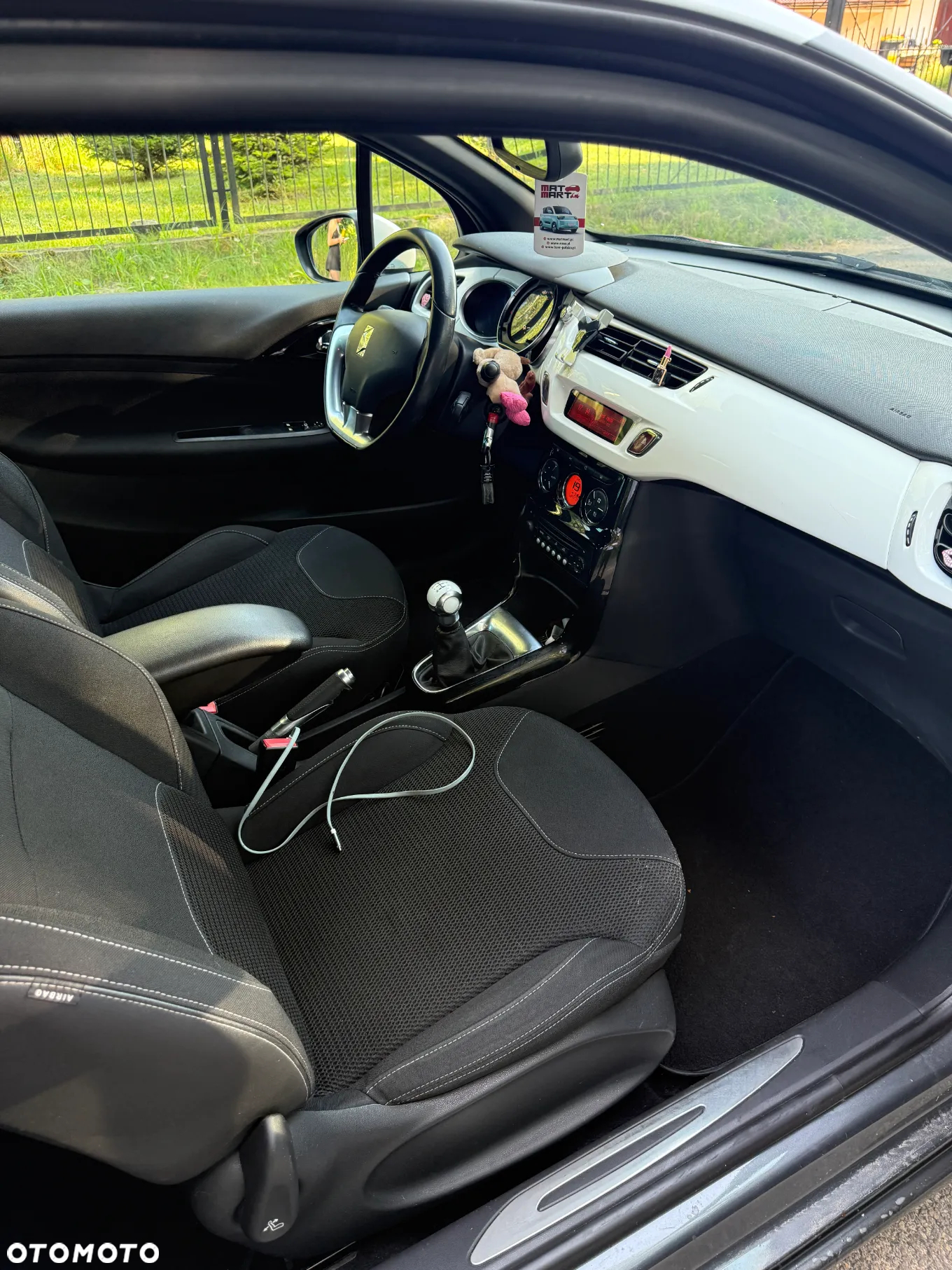 Citroën DS3 1.6 HDi SoChic - 12