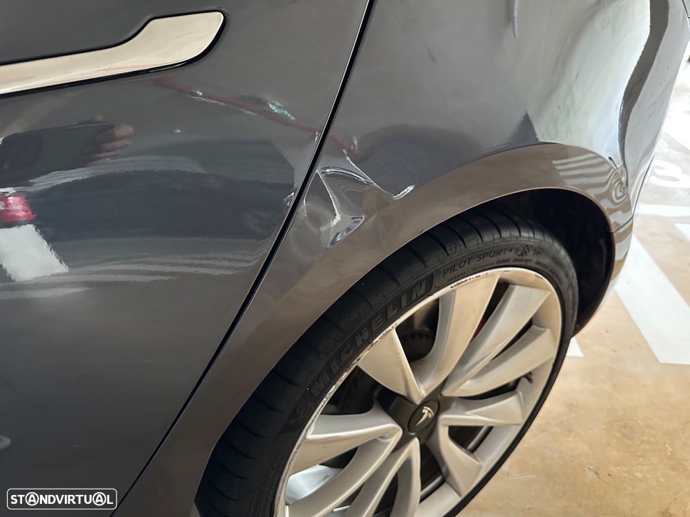 Tesla Model 3 Performance Dual Motor AWD - 6