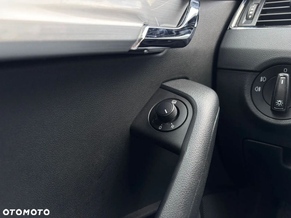 Skoda Octavia 1.4 TSI Style DSG - 26