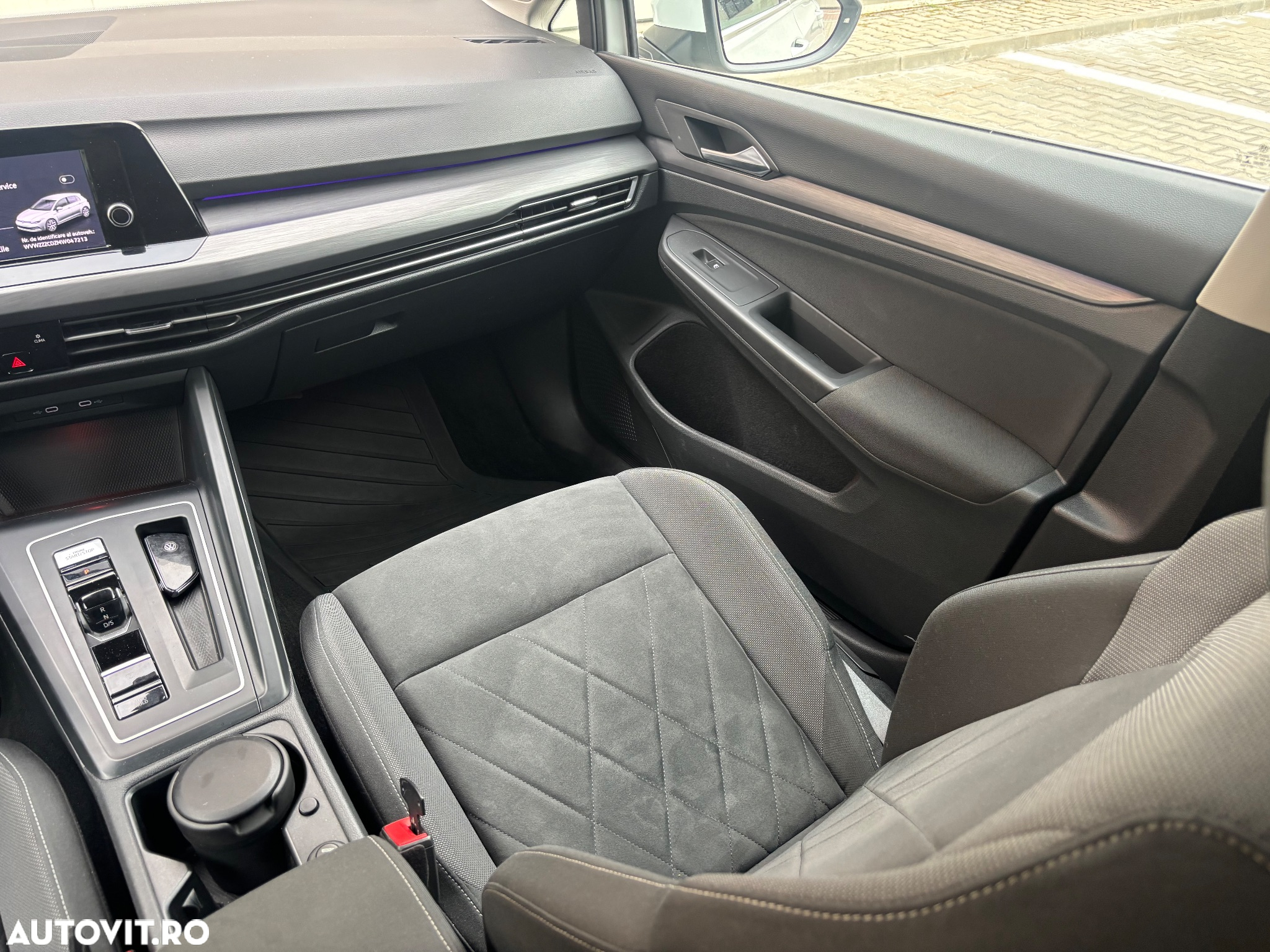 Volkswagen Golf 2.0 TDI DSG Style - 10