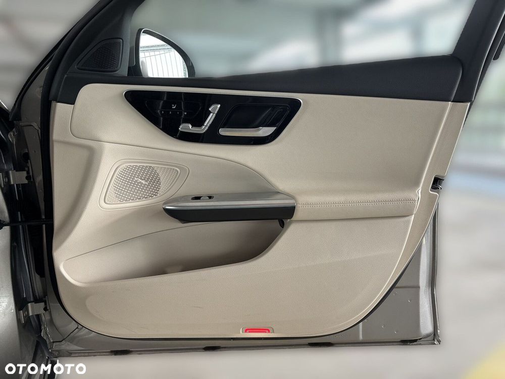Mercedes-Benz Klasa C 220 d mHEV 4-Matic Avantgarde - 20