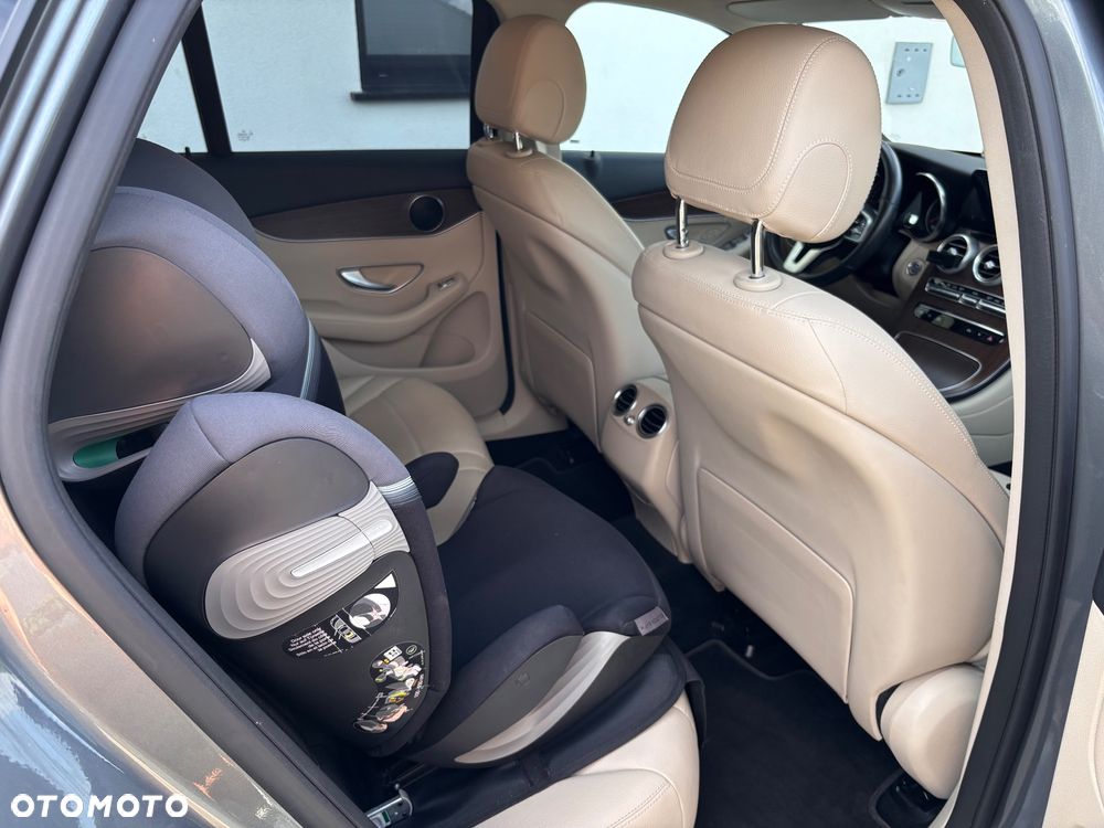 Mercedes-Benz GLC 200 d 4-Matic Business Edition - 6