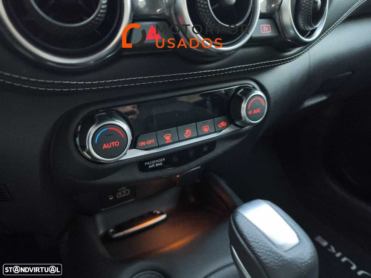 Nissan Juke 1.6 Hybrid Tekna TwoTone T - 24