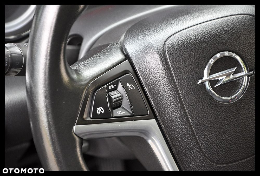 Opel Astra 1.4 Turbo Innovation - 32