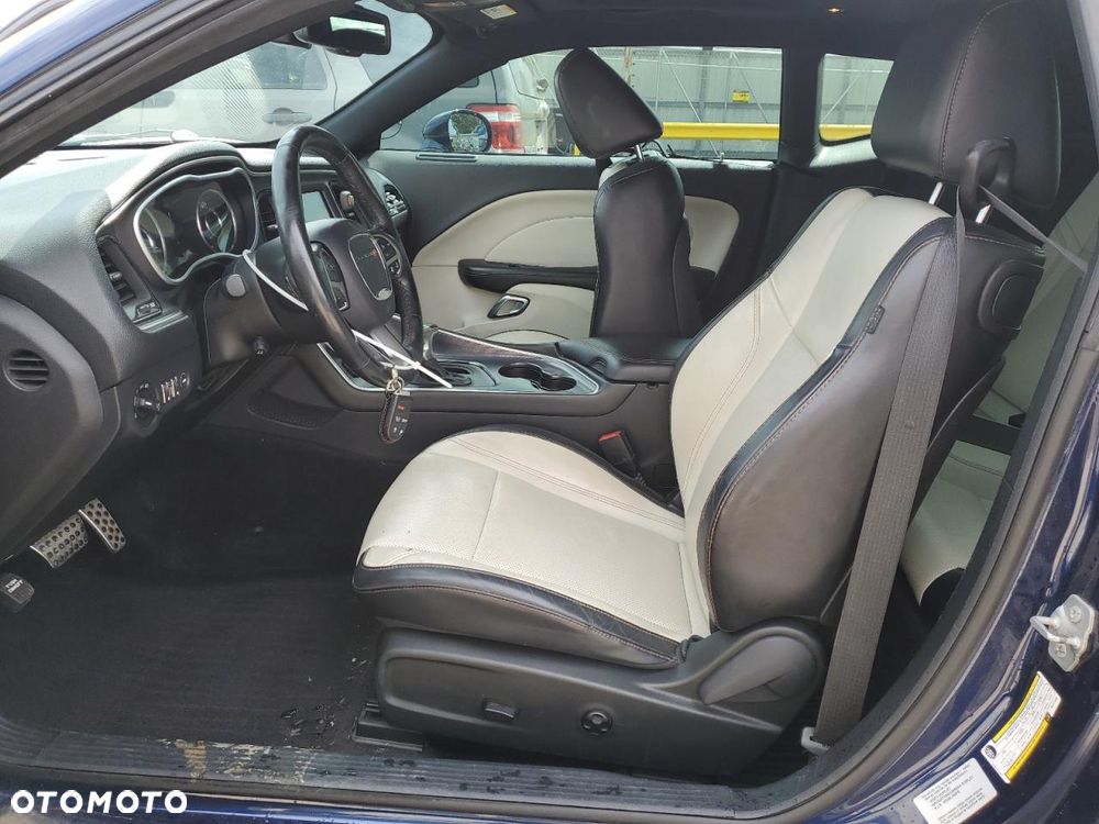 Dodge Challenger Automatik SXT Plus - 8