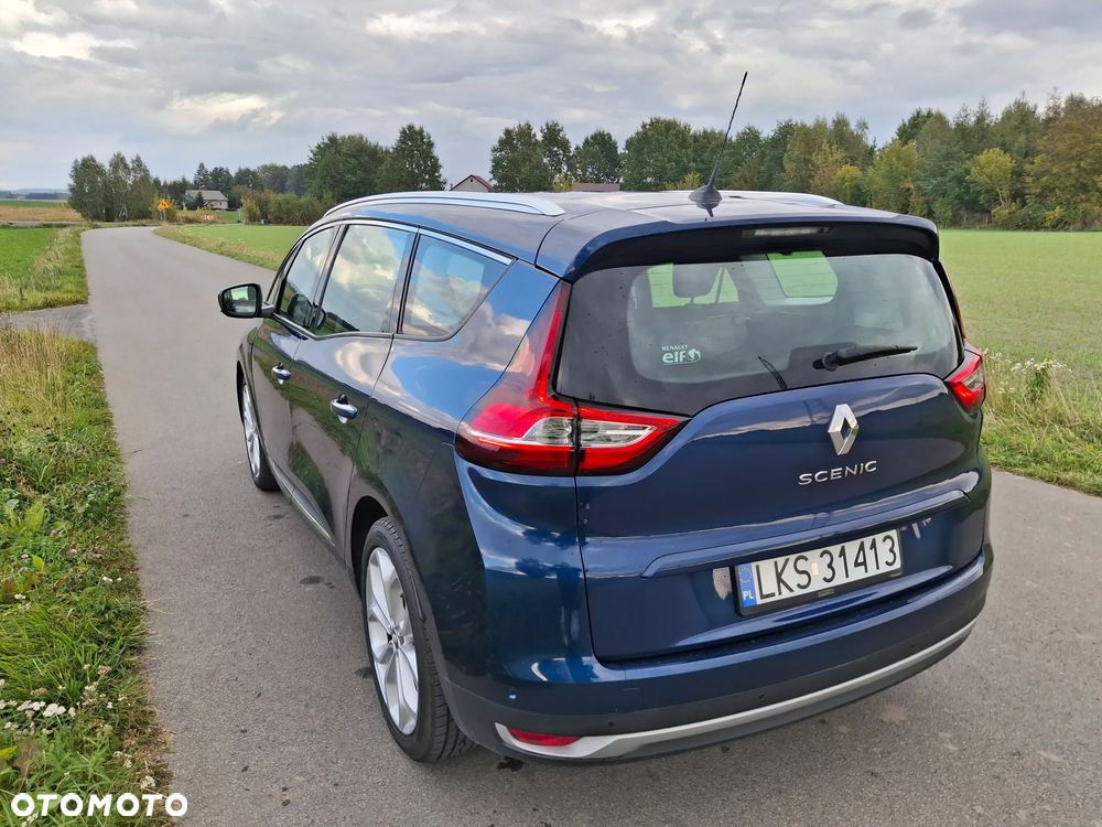 Renault Scenic - 8