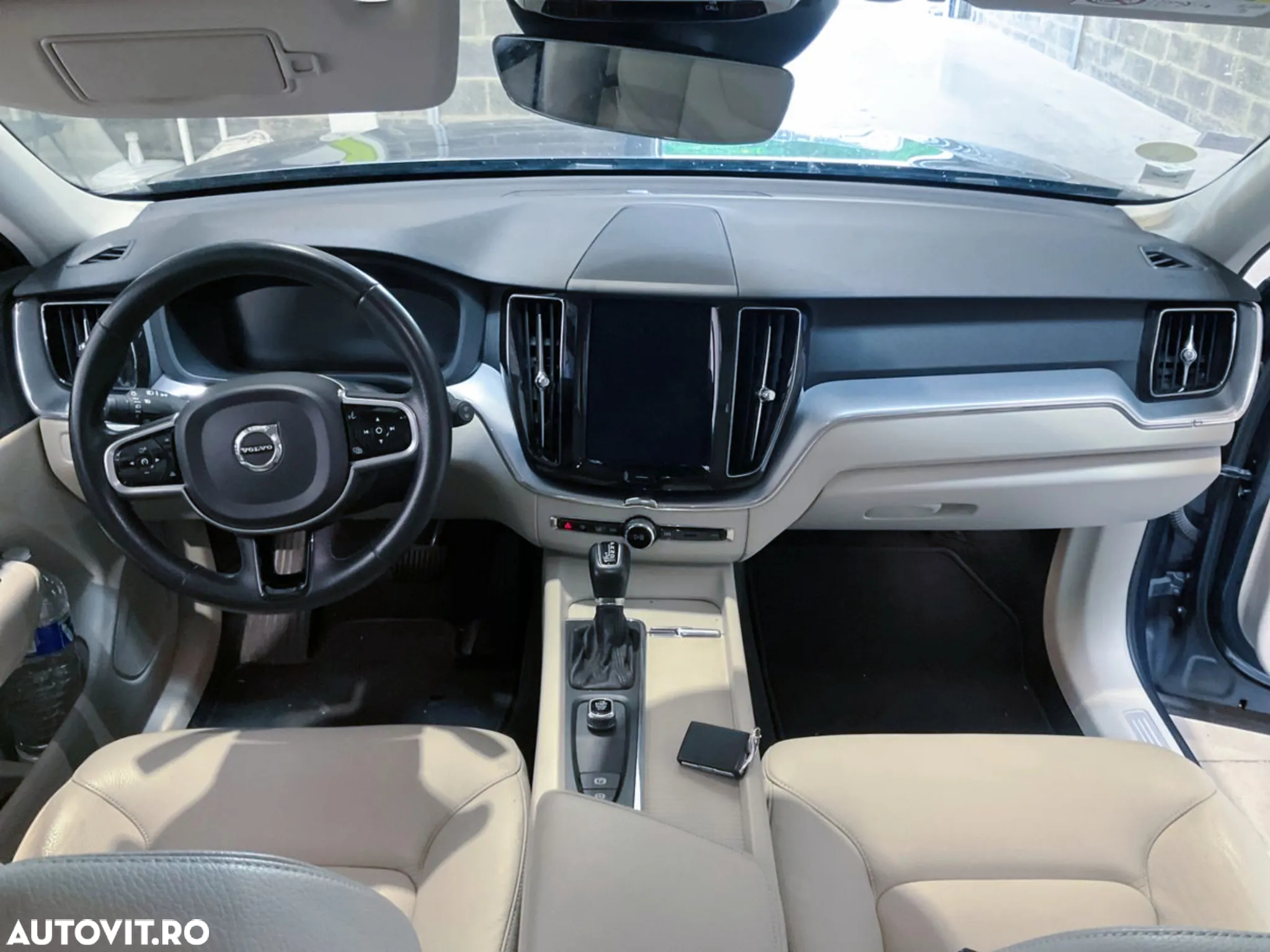 Volvo XC 60 D4 Momentum - 5