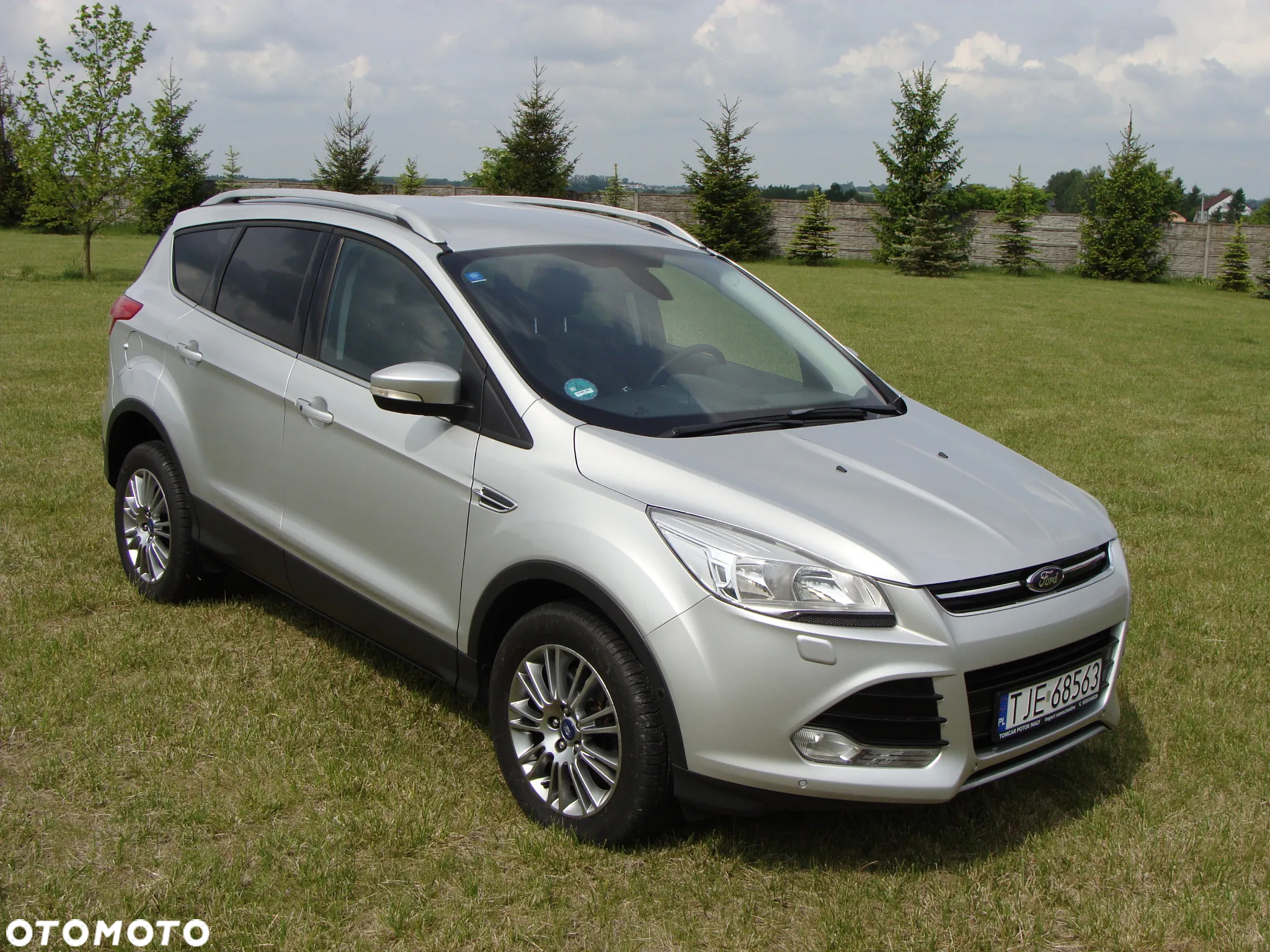 Ford Kuga 2.0 TDCi 2x4 Titanium - 10