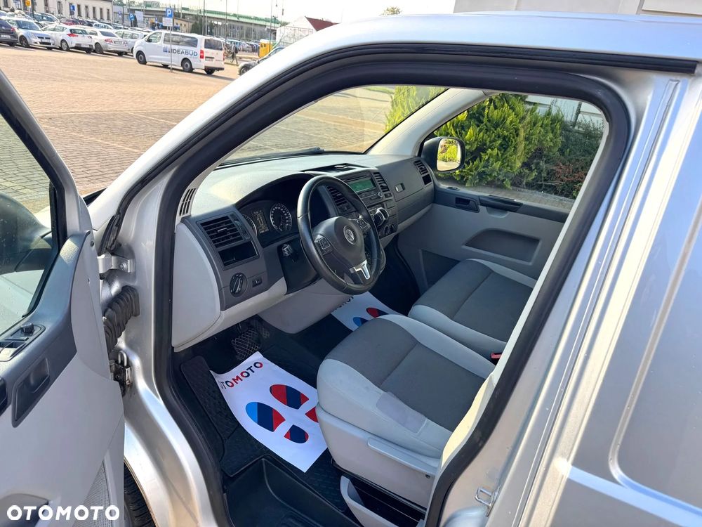 Volkswagen TRANSPORTER T6 - 10