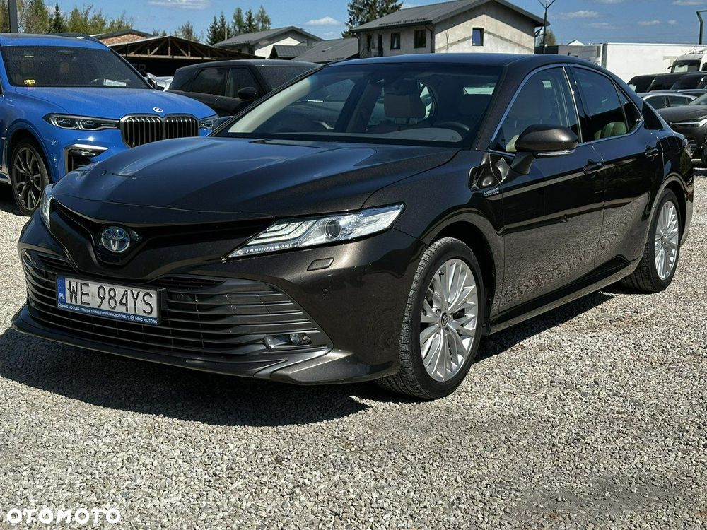 Toyota Camry - 7