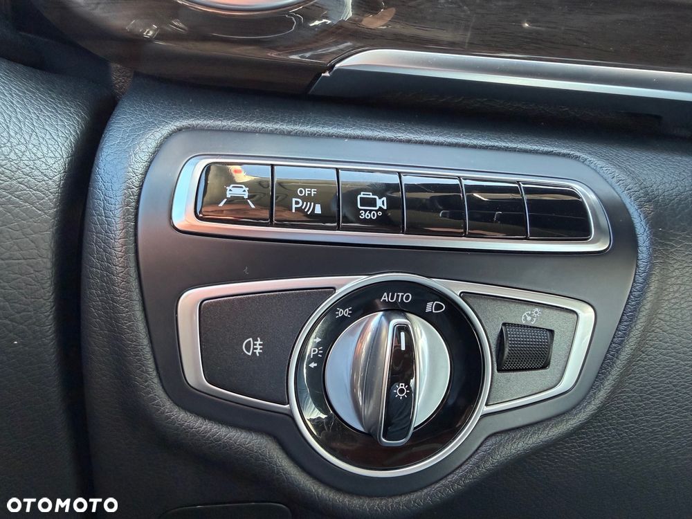 Mercedes-Benz Klasa V 250 (BlueTEC) d Avantgarde 7G-Tronic - 17
