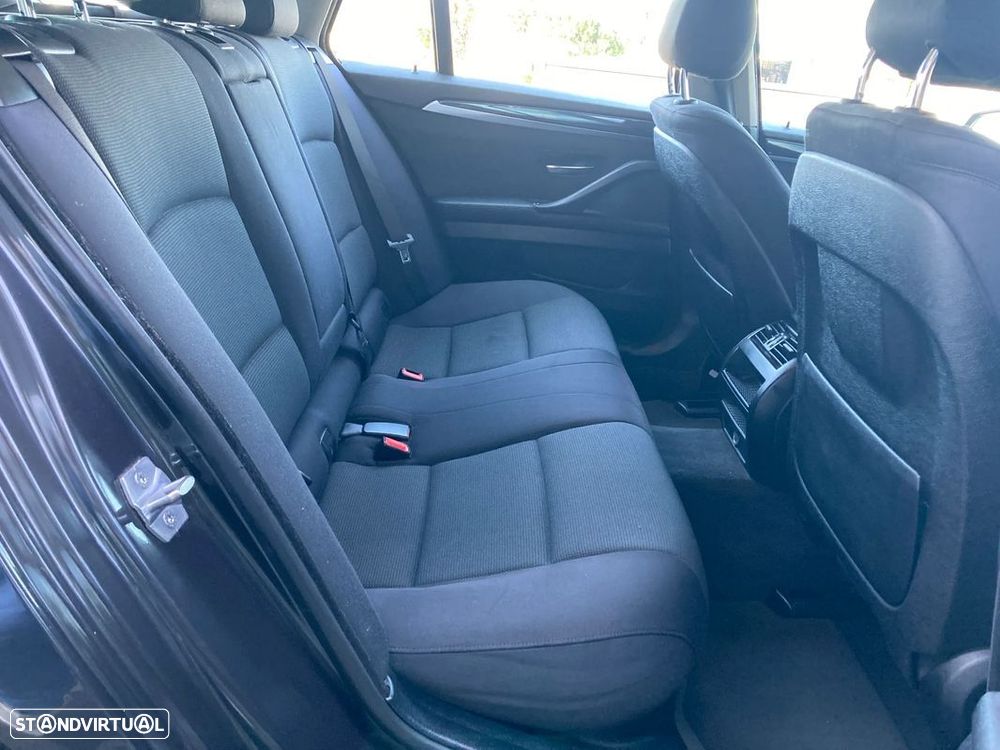 BMW 520 d Line Modern - 35