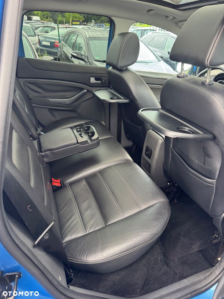 Ford Kuga 2.0 TDCi 4x4 Titanium - 17