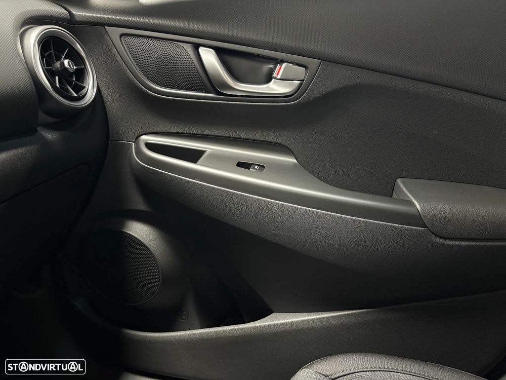 Hyundai Kauai 39 kWh Executive - 16