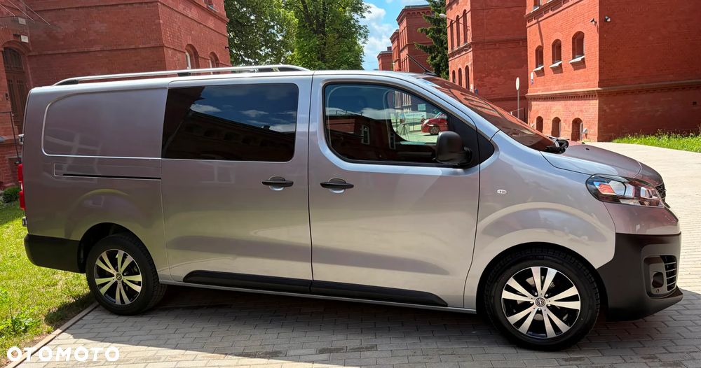 Opel Vivaro Long 3,1t Enjoy Flex (bryg.) - 36