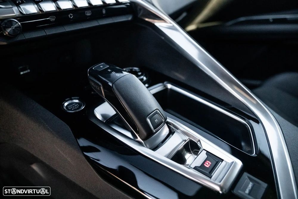 Peugeot 3008 1.5 BlueHDi GT Line EAT8 - 35