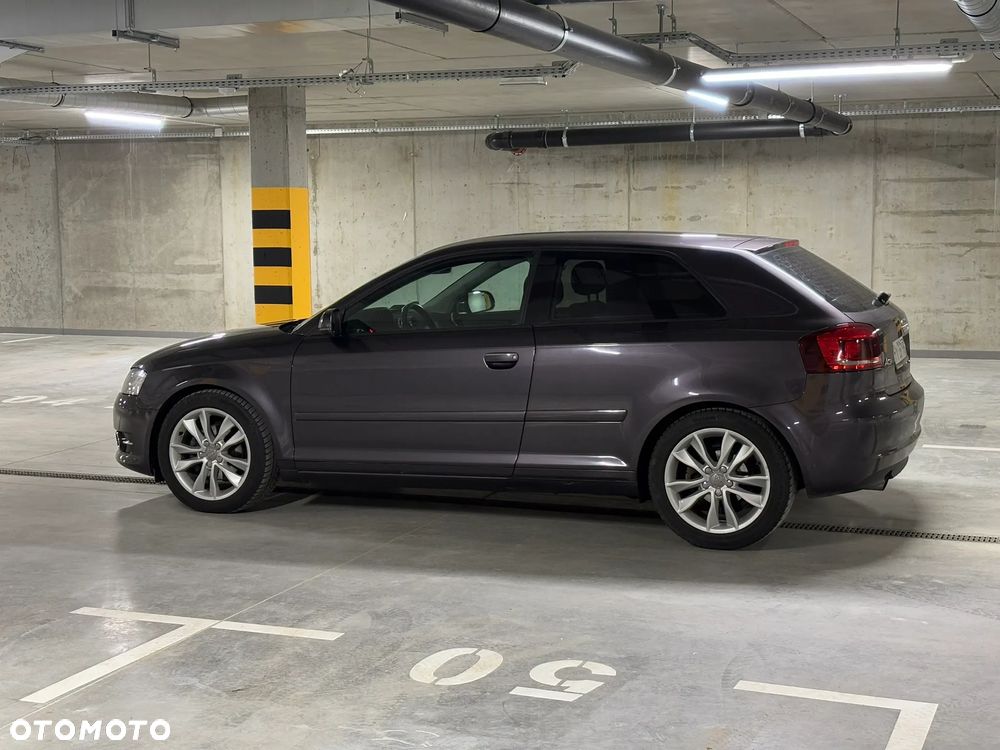 Audi A3 3-drzwiowe 2.0 TDI DPF Ambition - 3