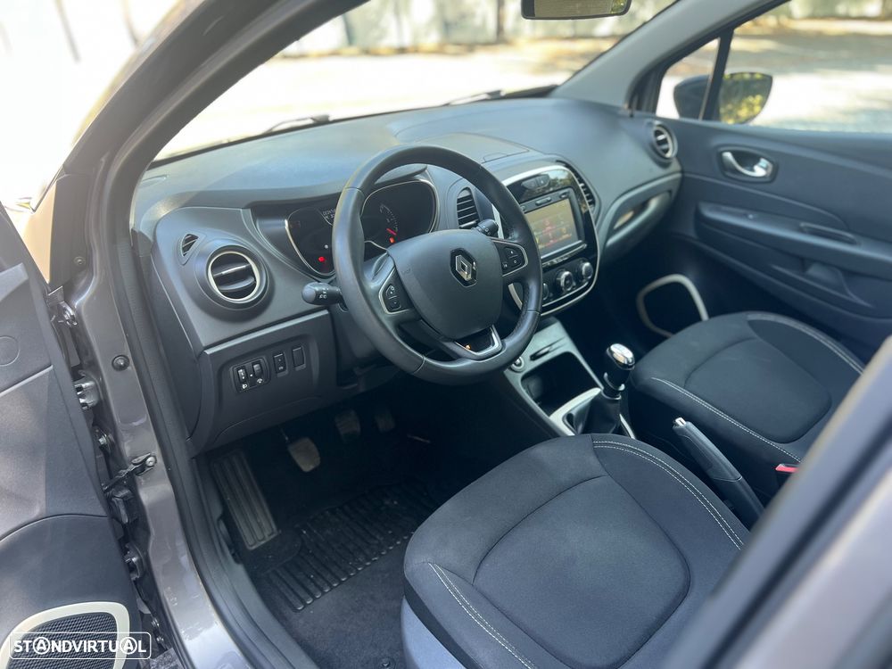 Renault Captur ENERGY TCe 120 Elysee - 6