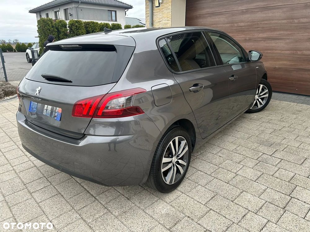Peugeot 308 - 7