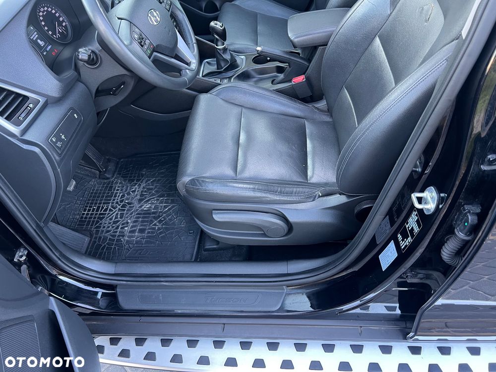 Hyundai Tucson blue 1.7 CRDi 2WD Style - 15