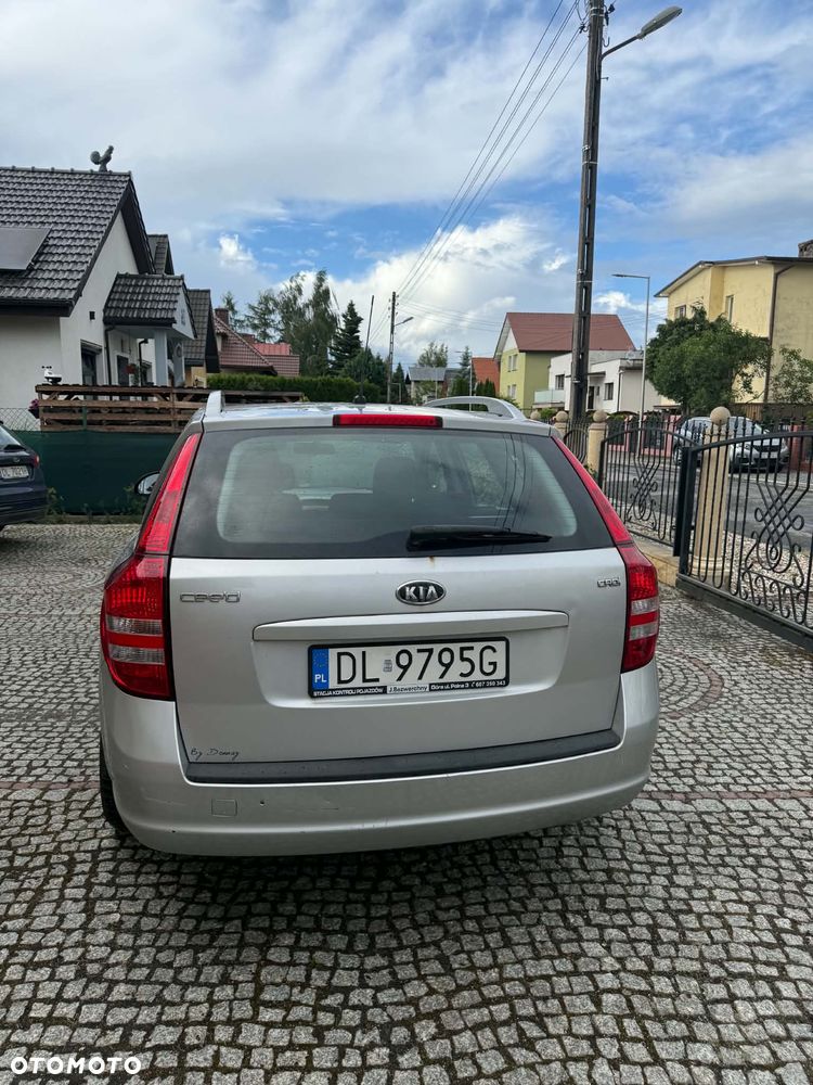 Kia Ceed 1.6 Crdi Comfort - 22